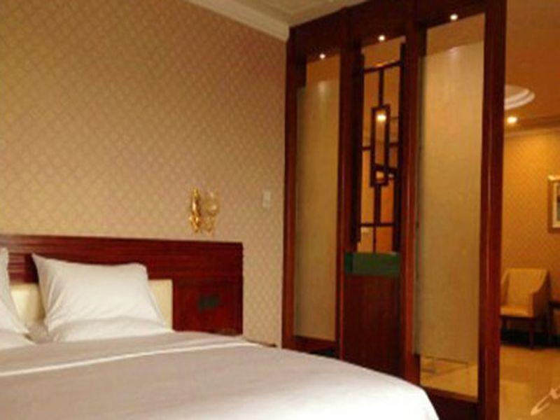 Starway Hotel Guangzhou Xintang Branch Exterior photo